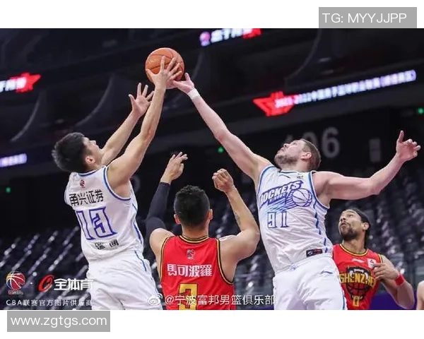 勇士迎战雷霆巅峰对决库里领衔鏖战亚历山大力拼胜负悬念骤起