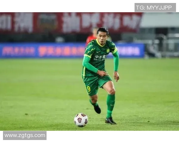 张玉宁状态火热带领球队攻城拔寨展现中国锋线核心强大实力